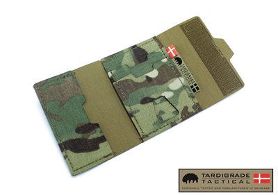 Quark - Credit Card Holder multicam med velcro