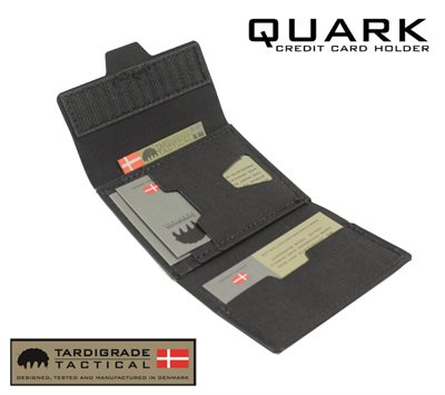 Quark - Credit Card Holder black udfoldet